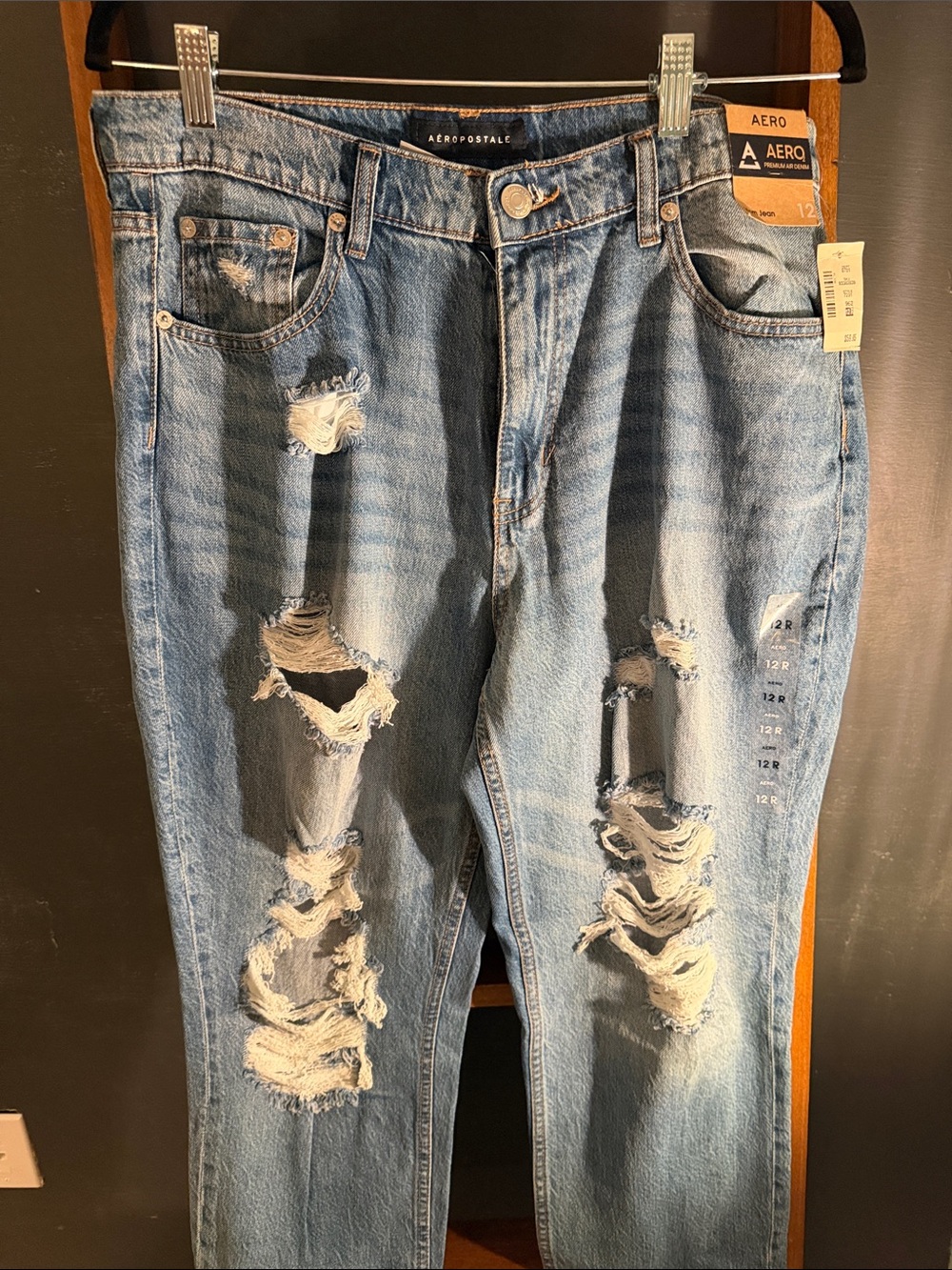 Aeropostale Women’s Light Blue Distressed Straight Leg Jeans